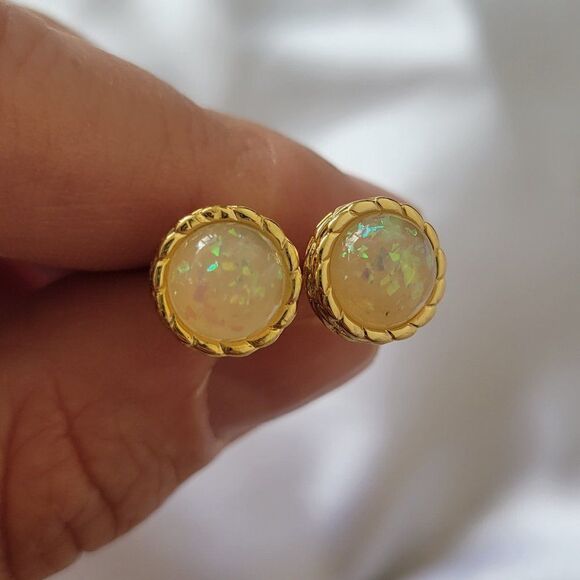 Gold Filled Stud Earrings - Picture 6 of 7